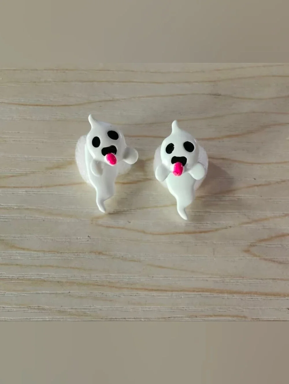 $8 Each Or Bundle 5/$20 Glow-In-The-Dark Tounge Out White Ghost Stud Earring